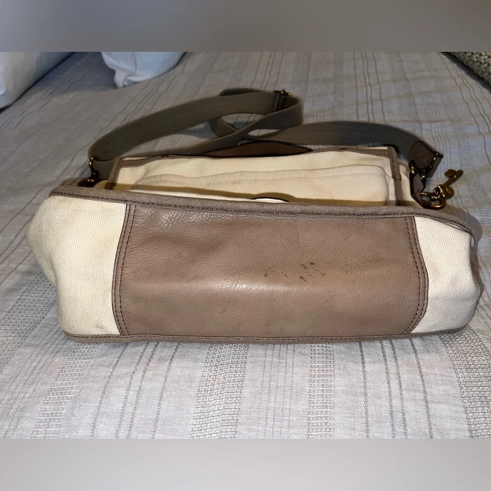 Fossil Vintage Canvas & Leather Messenger Crossbody Bag Shoulder/Crossbody Bag - Picture 11 of 11
